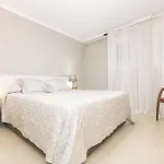Victoriamar Apartment *